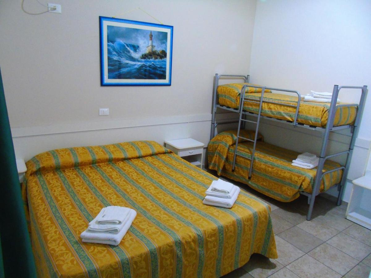 Hotel Zeus Lido Di Classe Room Only Luaran gambar