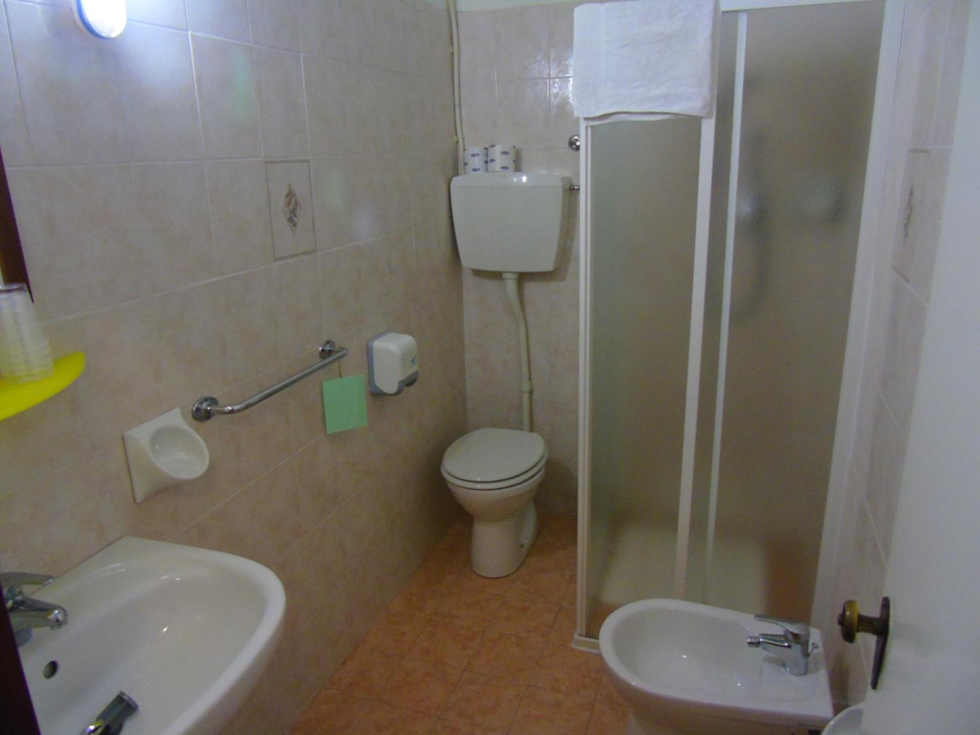 Hotel Zeus Lido Di Classe Room Only Luaran gambar