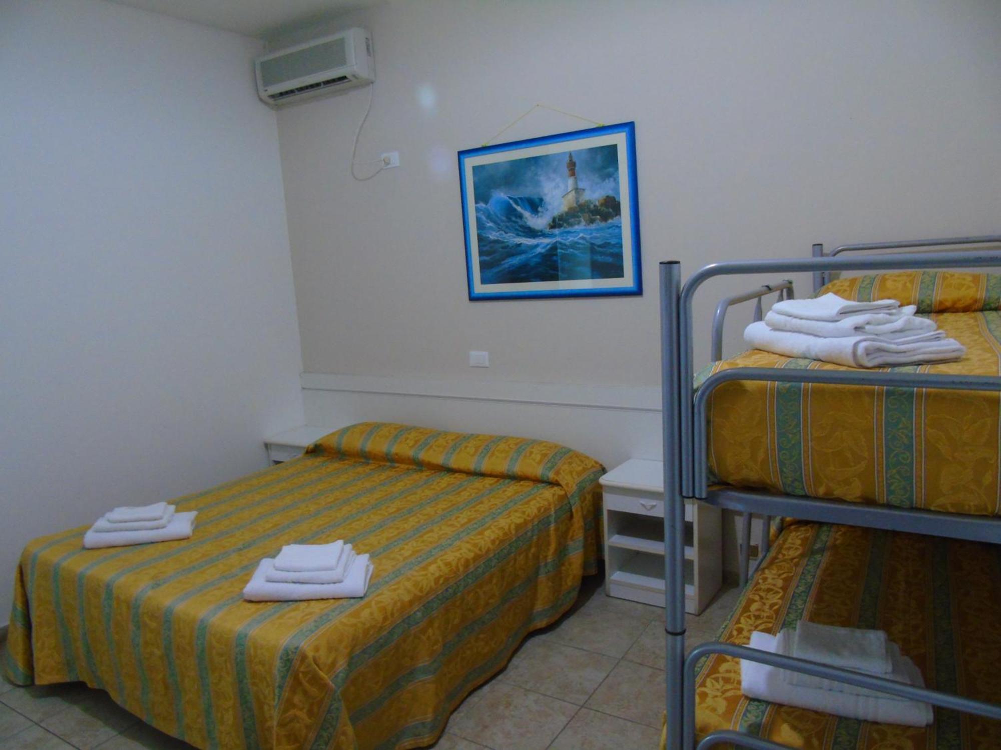 Hotel Zeus Lido Di Classe Room Only Luaran gambar