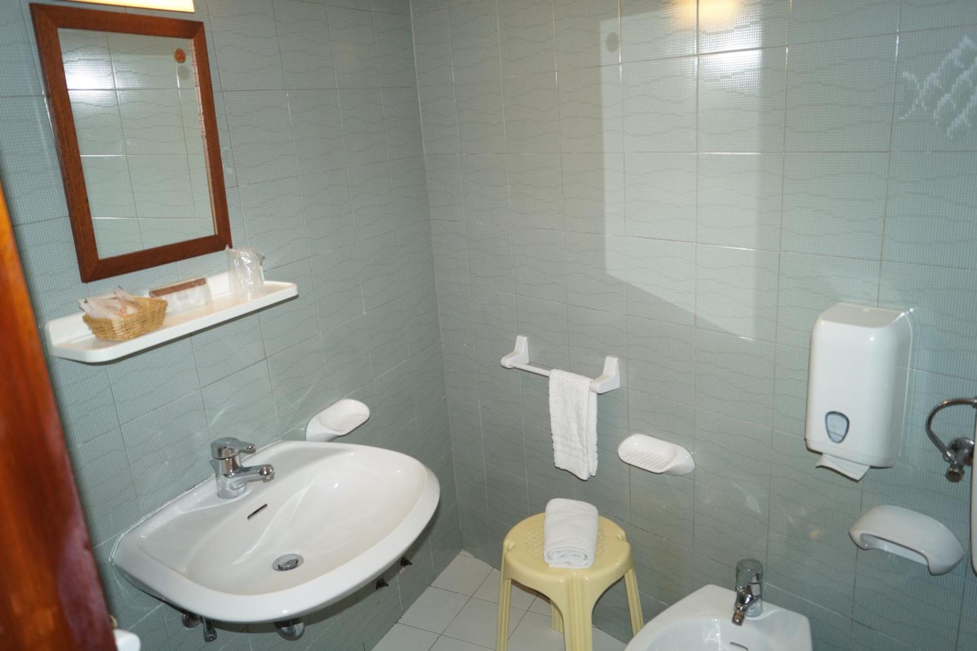 Hotel Zeus Lido Di Classe Room Only Bilik gambar